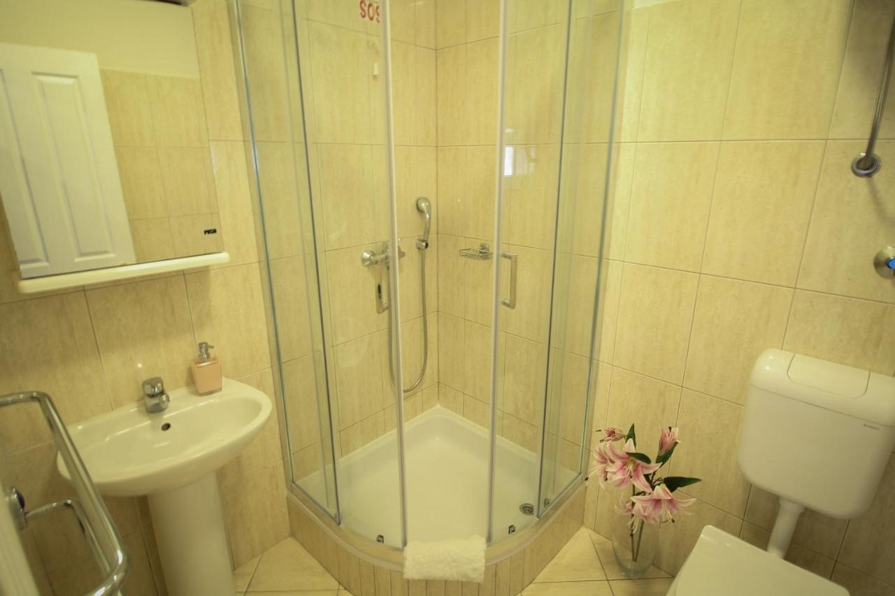 Villa Varos سبليت المظهر الخارجي الصورة